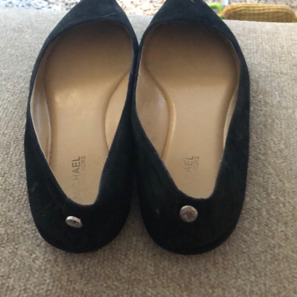 COPY - Pointy flats , Michael Kors black flats - Picture 2 of 2